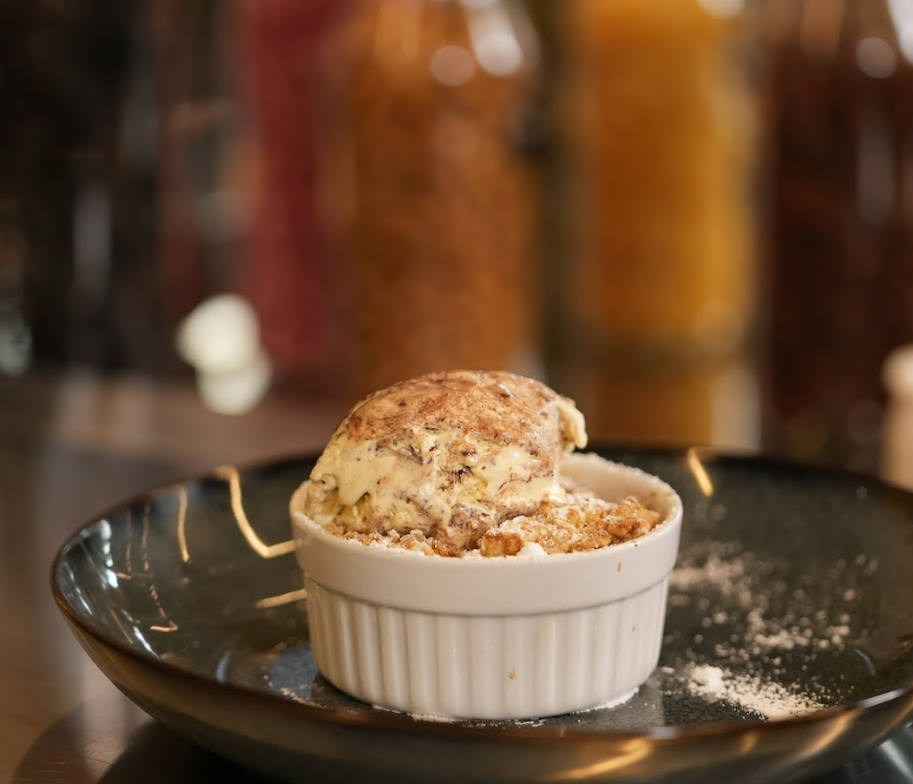 Efterårsforkælelse: Frank Rosins fristende Apple Crumble