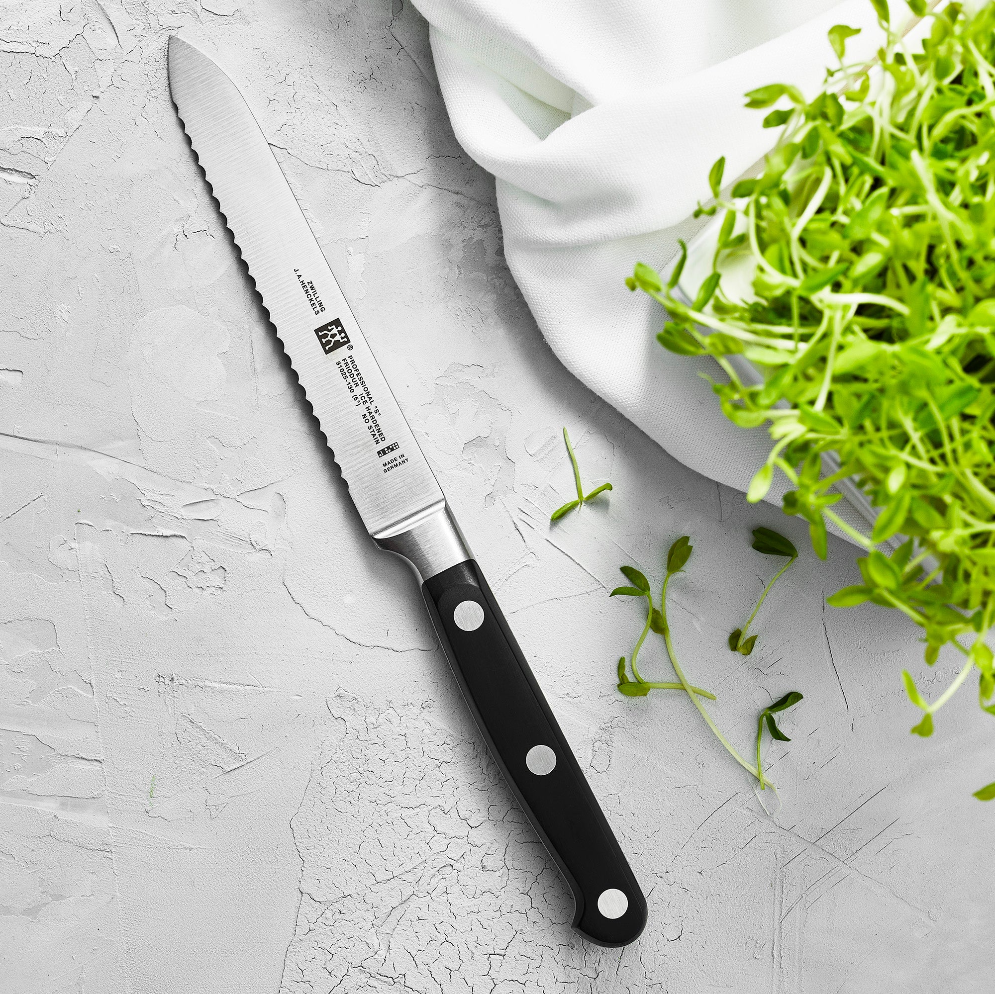 ZWILLING | PROFESSIONAL S - Universalkniv - Blad: 130mm