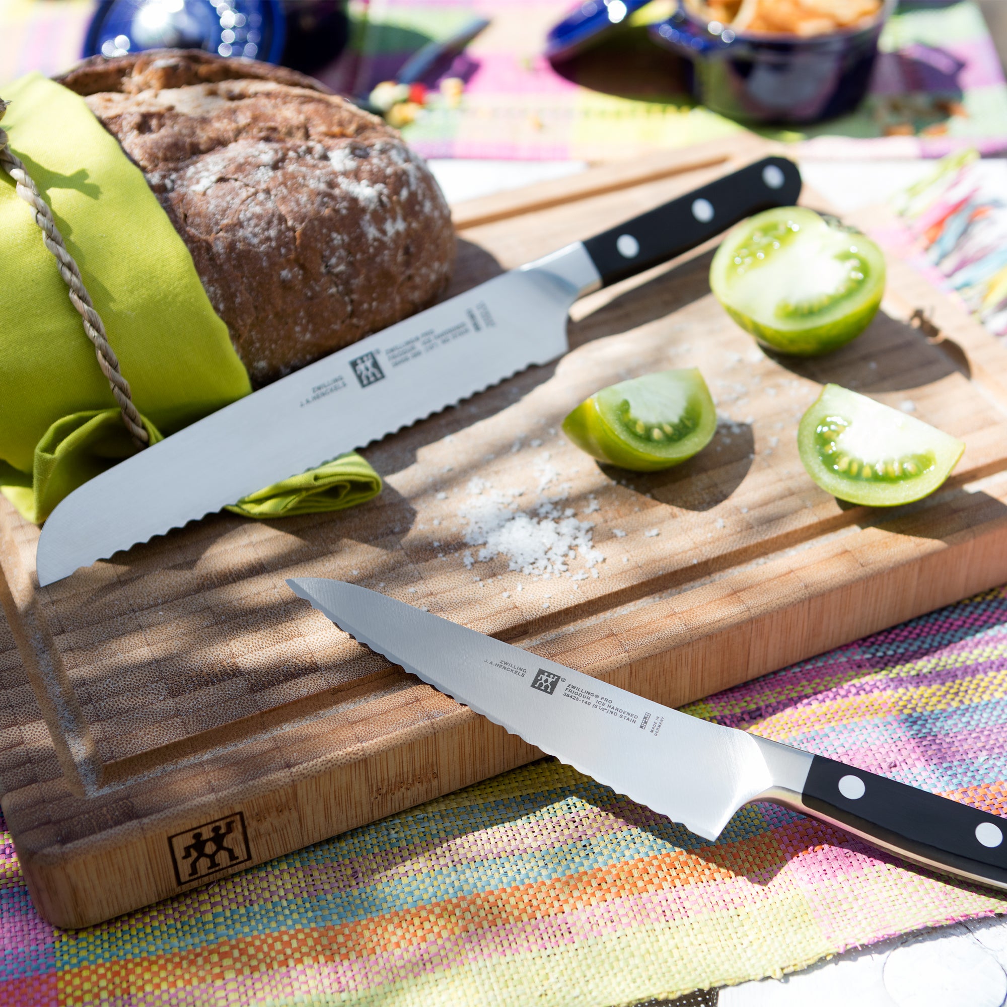 ZWILLING | PRO - Brødkniv - Blad: 200mm