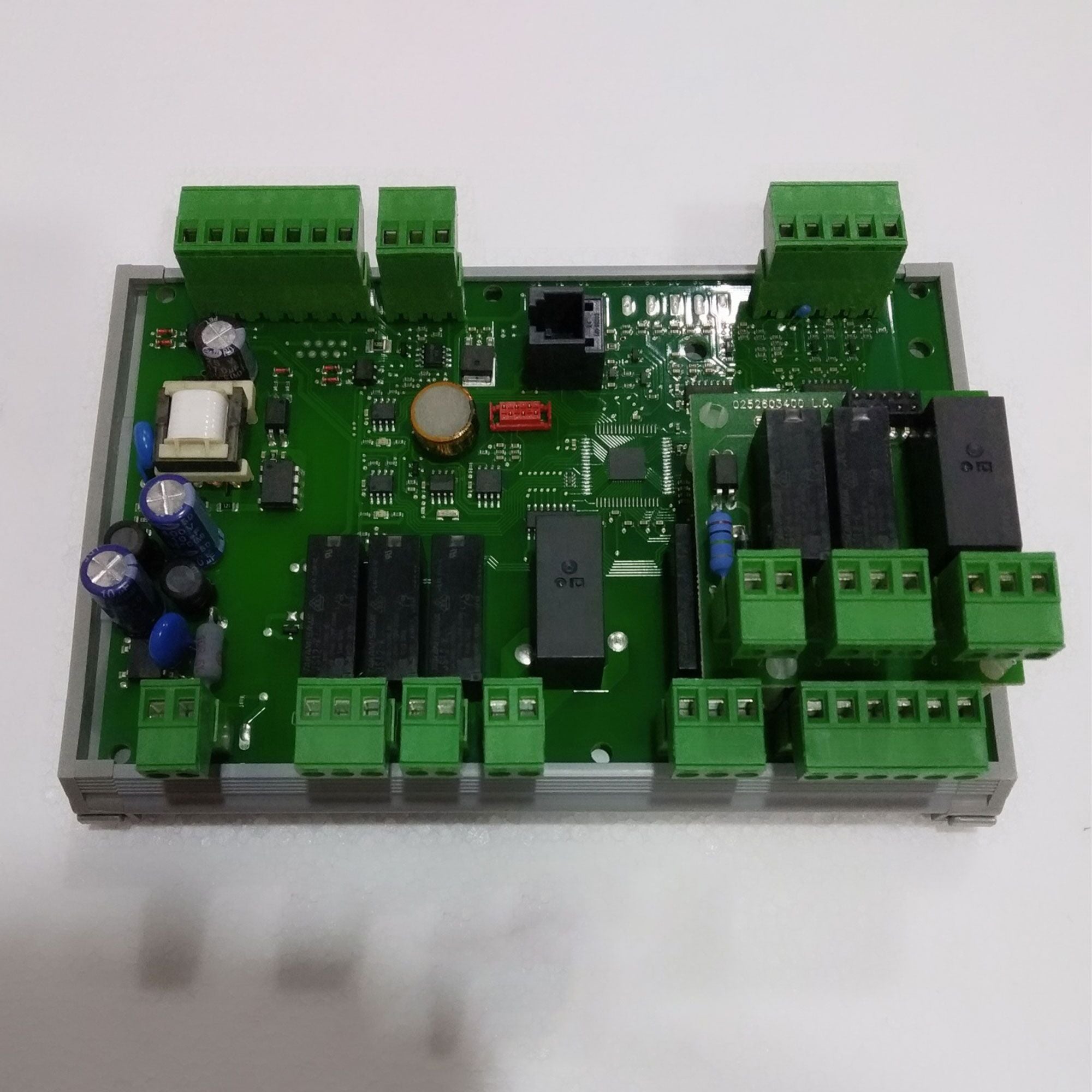 A88CY79011_1.jpg