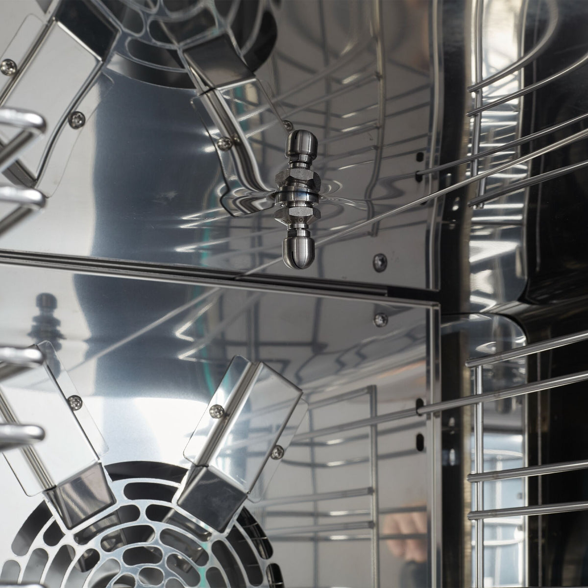 Combisteamer-BO_detail_washing-system