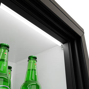 BKTG_black_white_sliding_door_detail_light.jpg