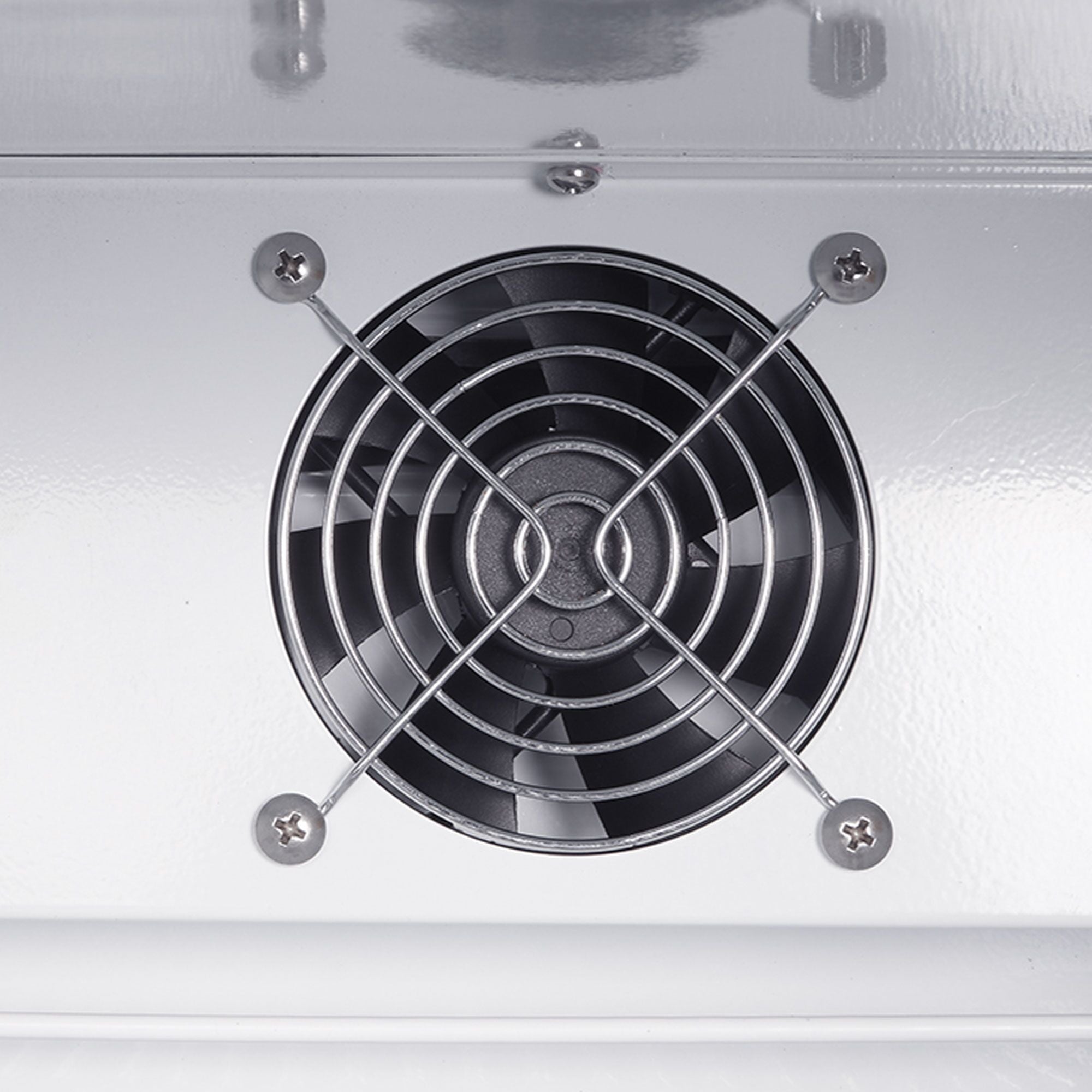 small_fridge_detail_vetilator