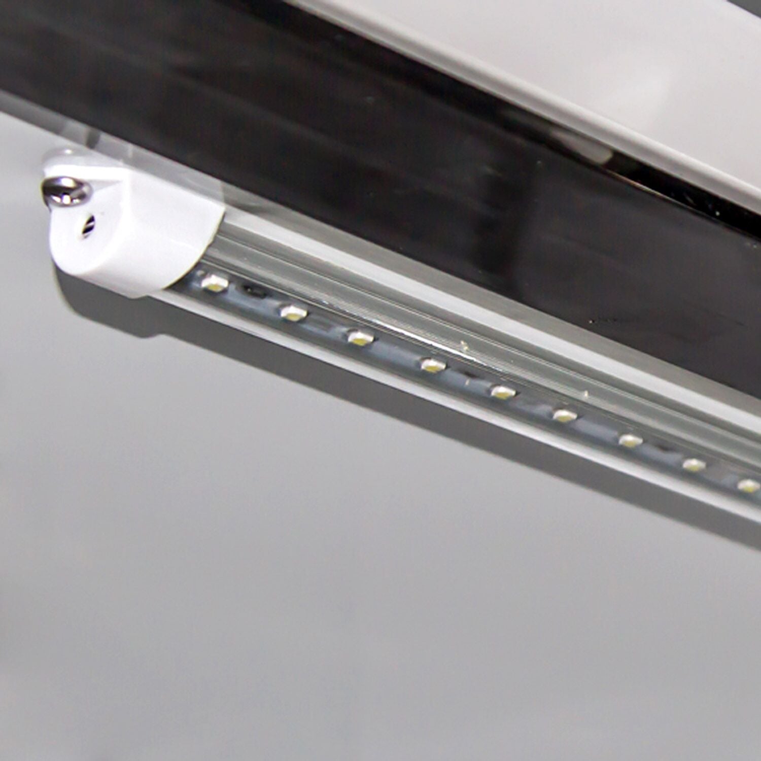 KSS-N_detail_light_1.jpg