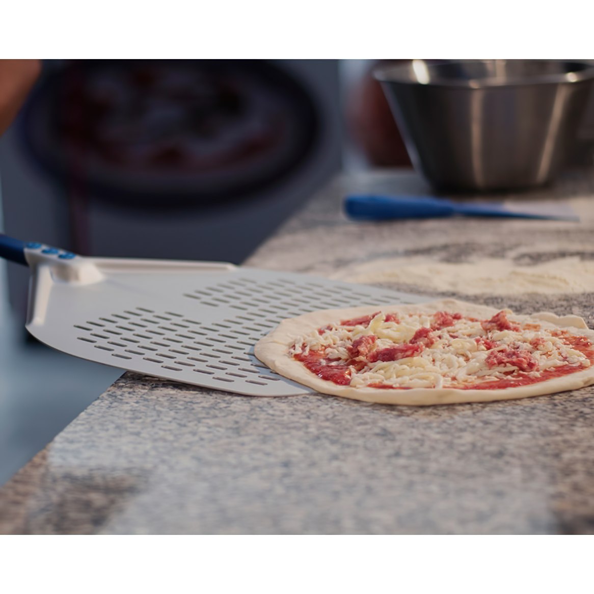 Pizza skovl Aluminium - 36 cm - perforeret