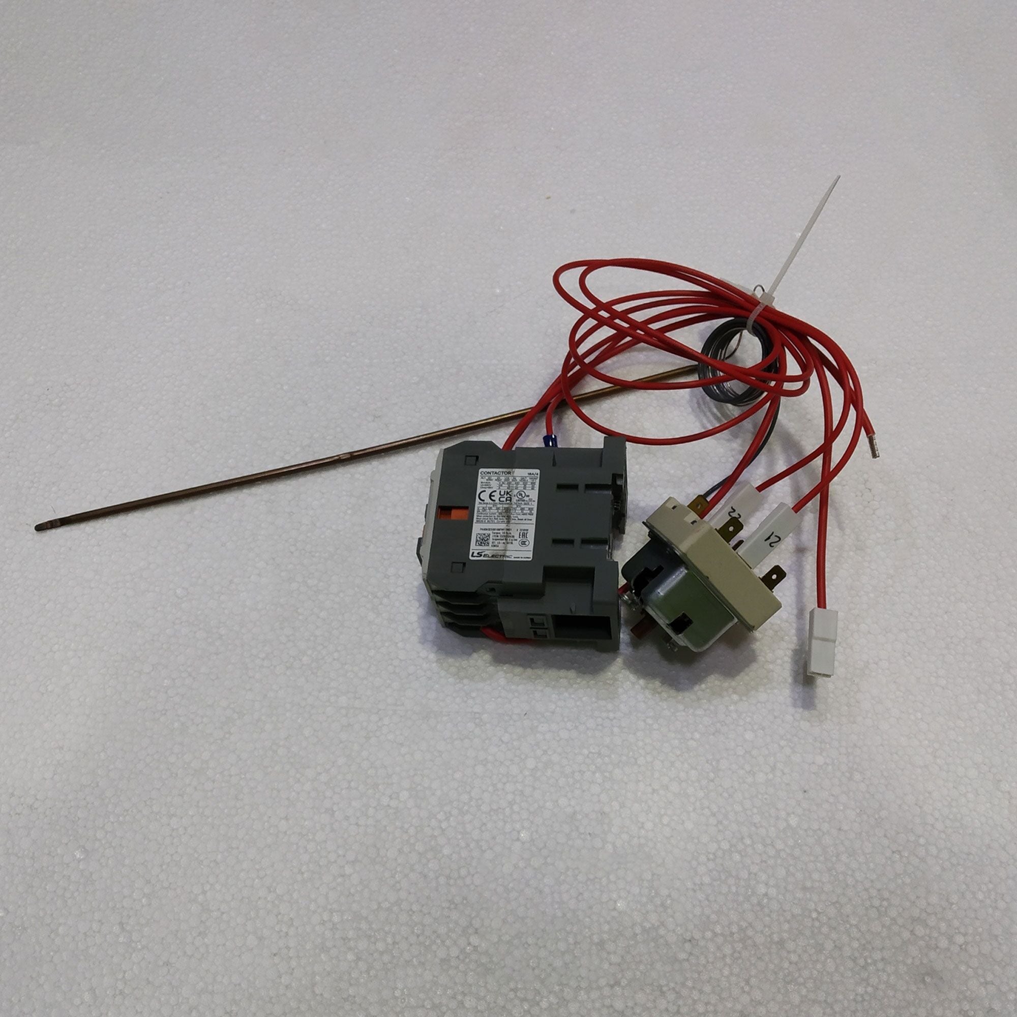 S66CB67001_1.jpg
