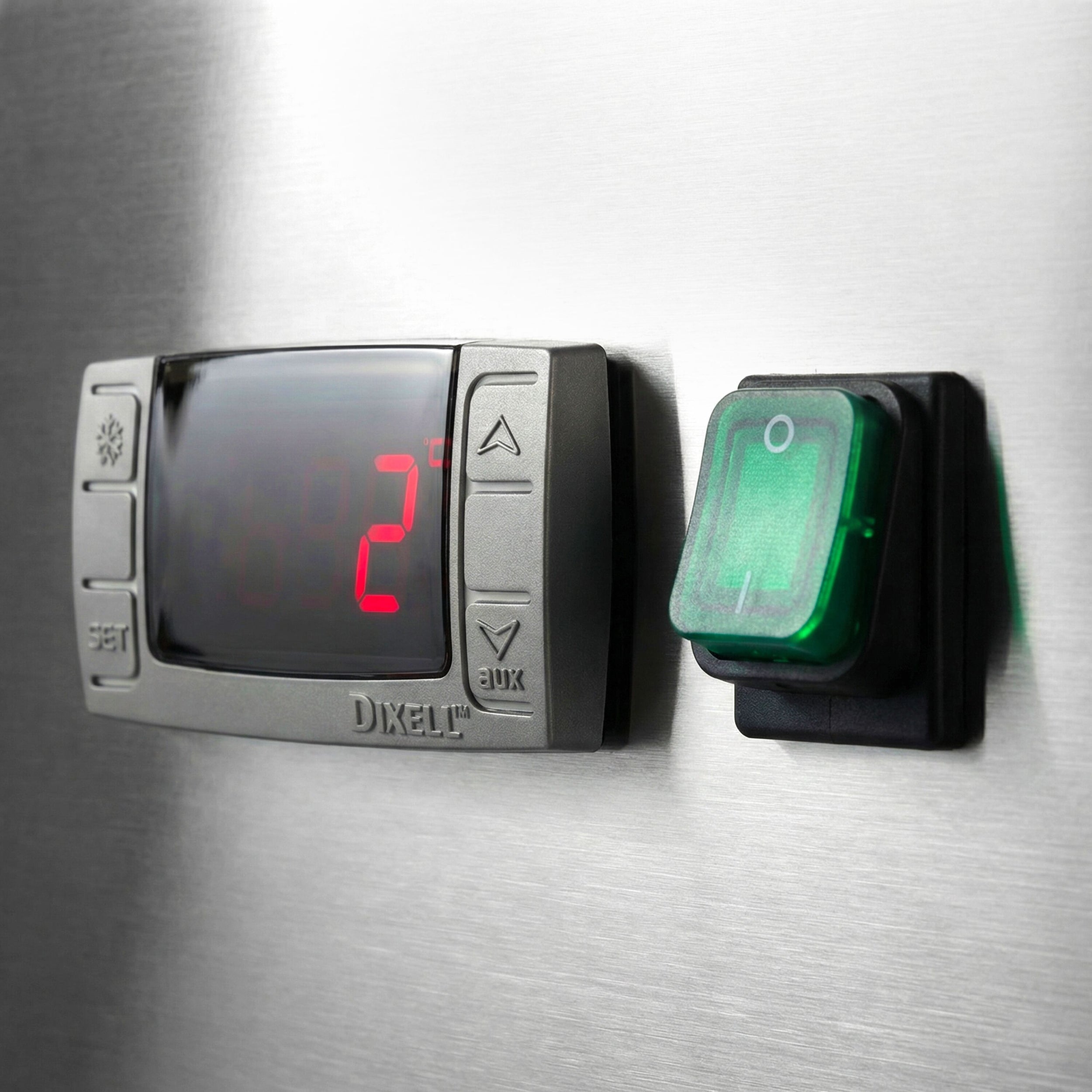 dixell_stainless_steel_display.jpg