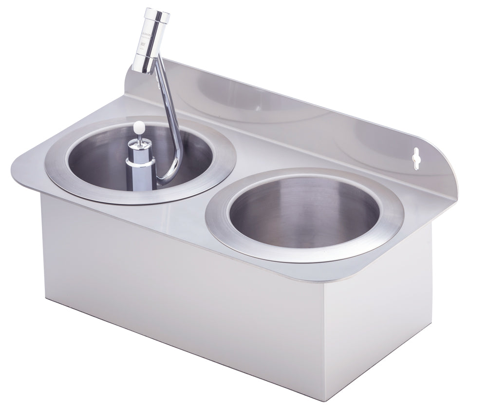 Isske vask med Scoop vask og integreret vandstråleregulator